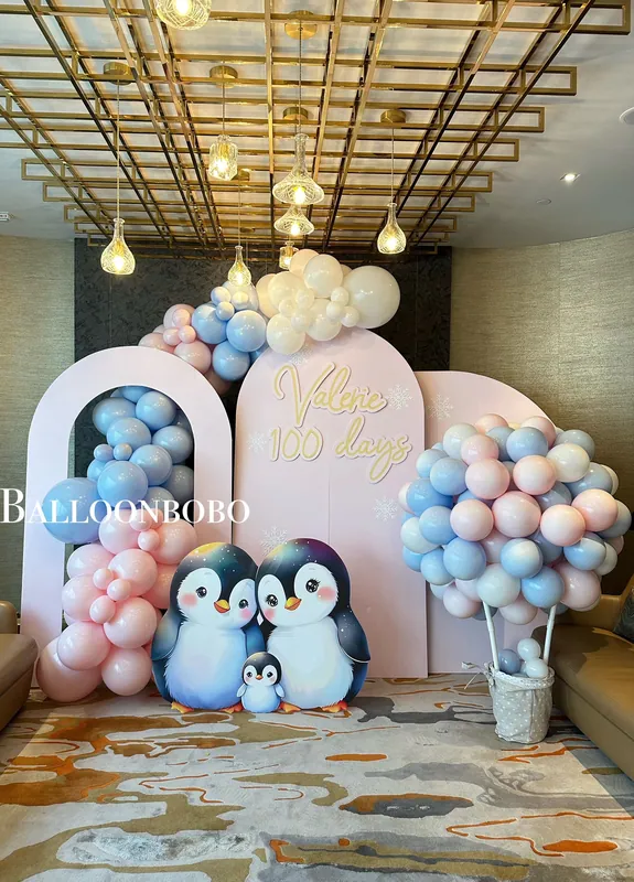 Character-shaped hot air balloon decoration with Backdrop
