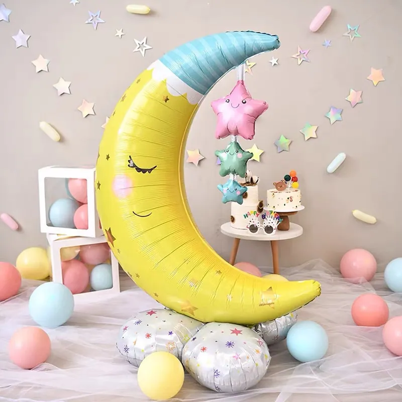 Standing moon balloon