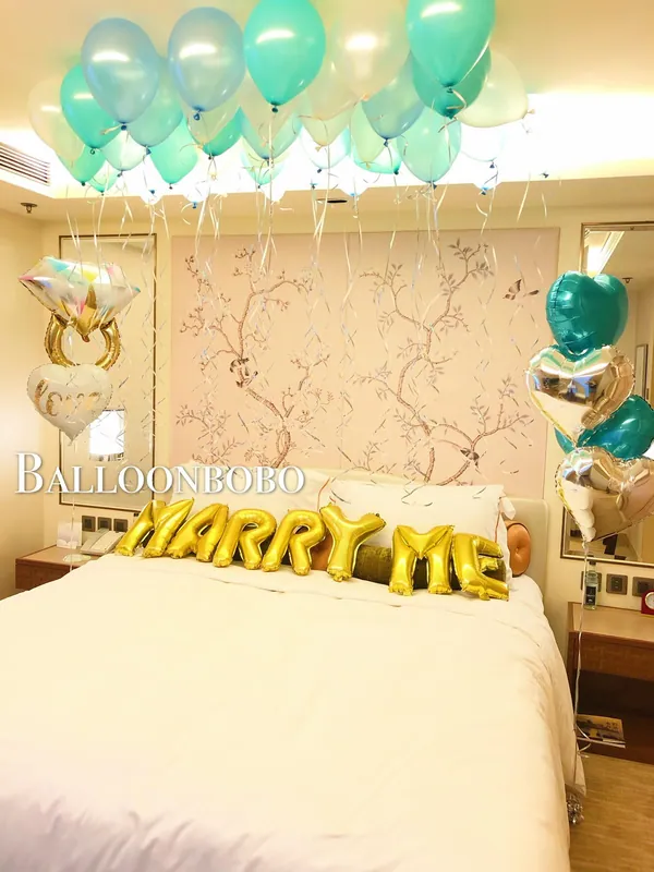 MARRY ME proposal balloon on-site decoration